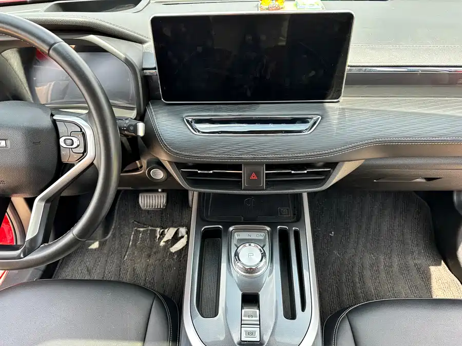 900x675_0_q87_c42_autohomecar__ChxpVWiZx_uAZSEhAAwzPi4mPSk350.jpg